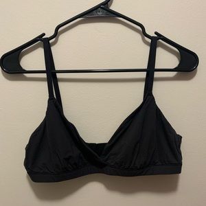 XL black Skims crossover bralette